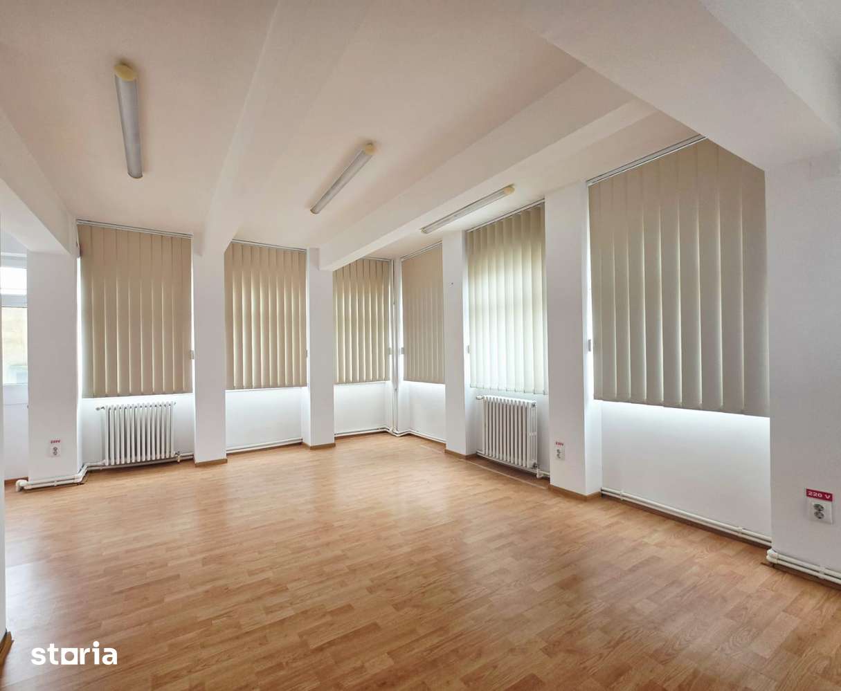 DE INCHIRIAT BIROURI 72 mp Etaj 1 Țesătura Podu Roș - Imagine principală: 2/6