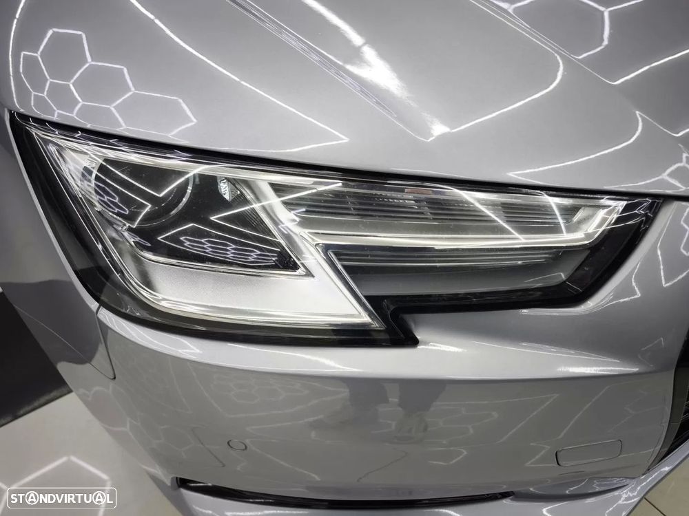 Audi A4 Avant 2.0 TDI S-line - 12