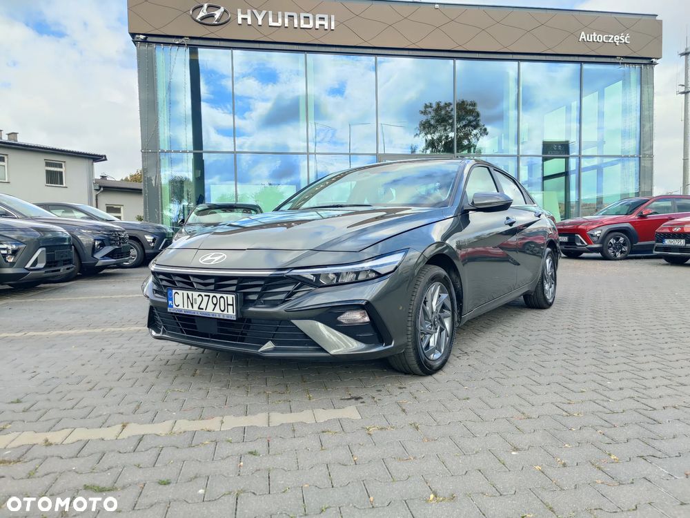 Hyundai Elantra 1.6 Smart - 8
