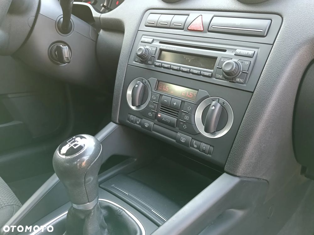 Audi A3 Sportback 1.6 Attraction - 11