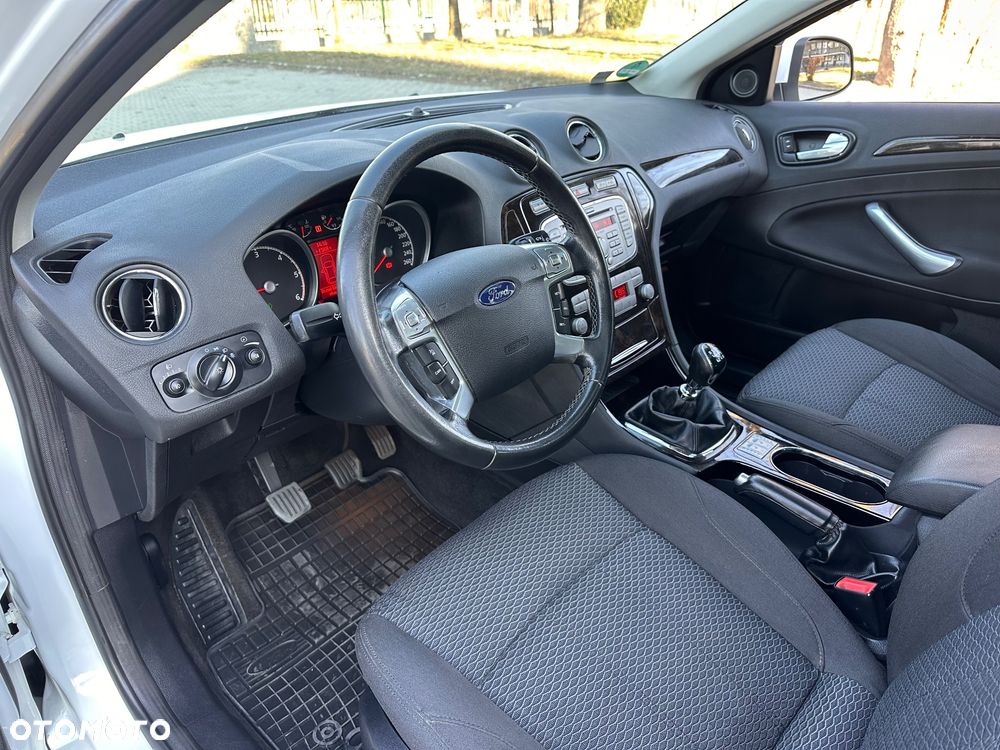 Ford Mondeo 2.0 TDCi Business Edition - 15