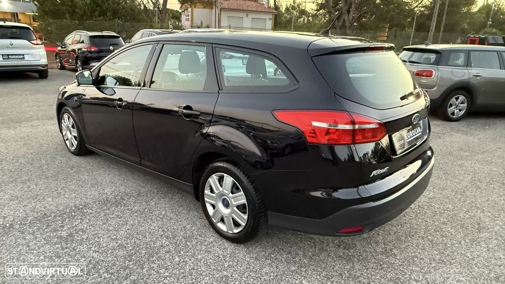 Ford Focus SW 1.5 TDCi Titanium ECOnetic - 6