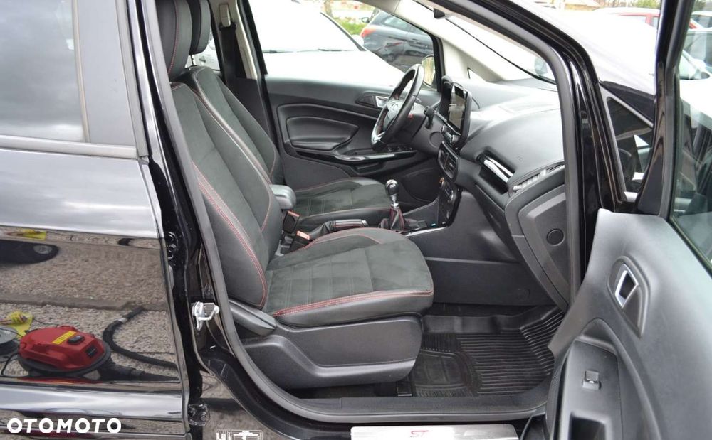 Ford EcoSport 1.0 EcoBoost ST-Line Black ASS - 32