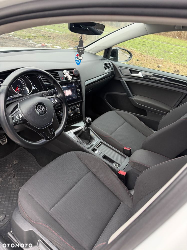 Volkswagen Golf 1.6 TDI SCR Join - 16