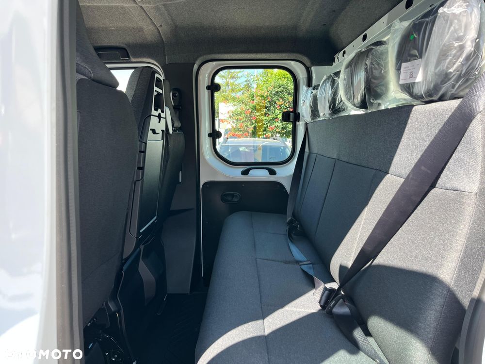 Renault Master - 24