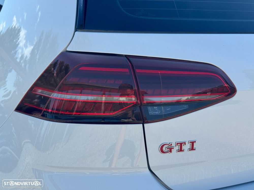 VW Golf 2.0 TSI GTI DSG Performance - 57
