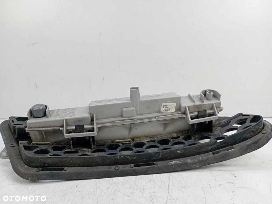 kratka zderzaka prawa led drl światło dzienne mercedes w212 e-klassa A2049069000 - 6