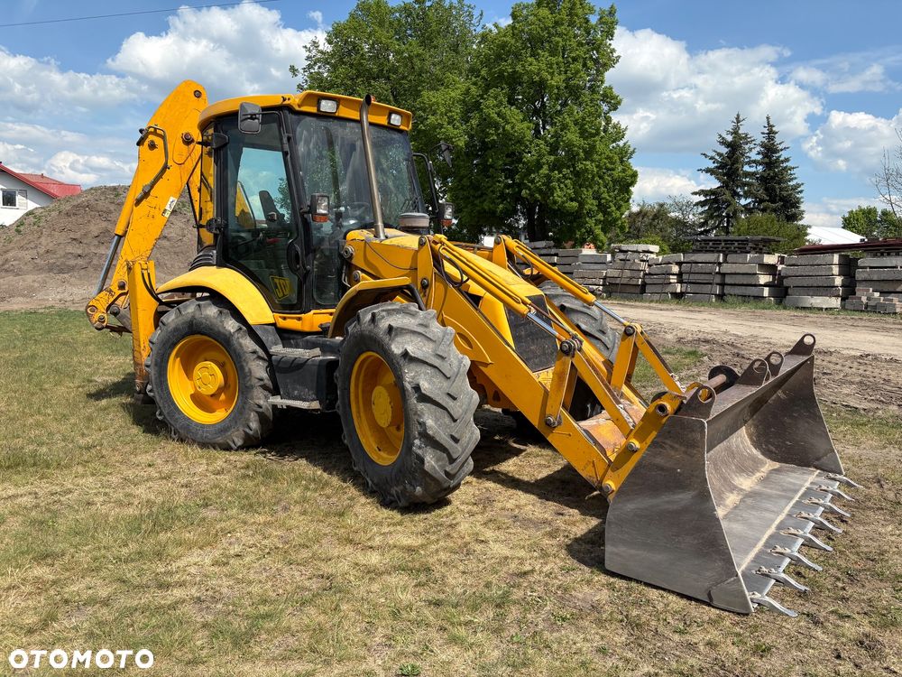 JCB 4CX - 3