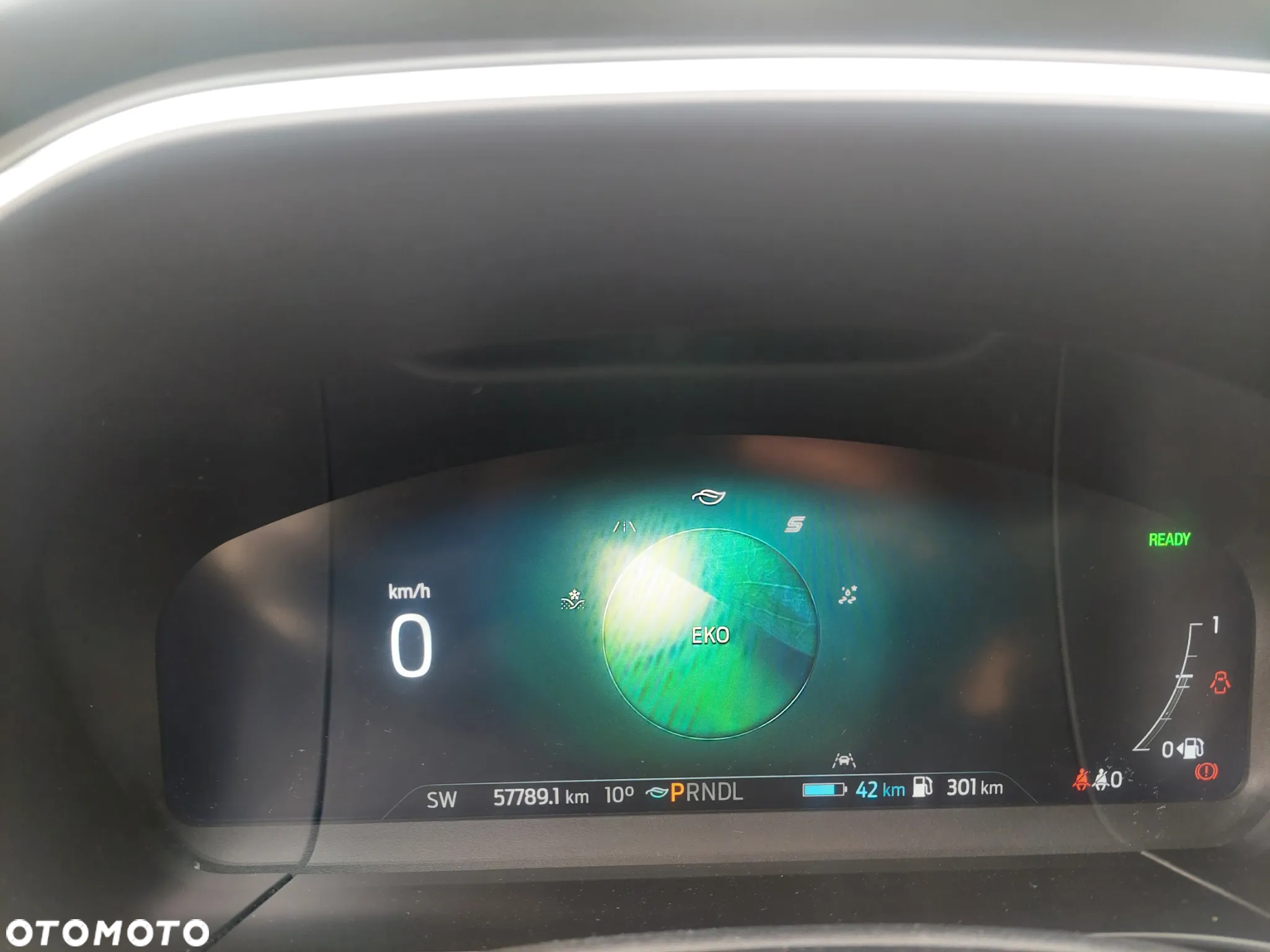 Ford Kuga - 26