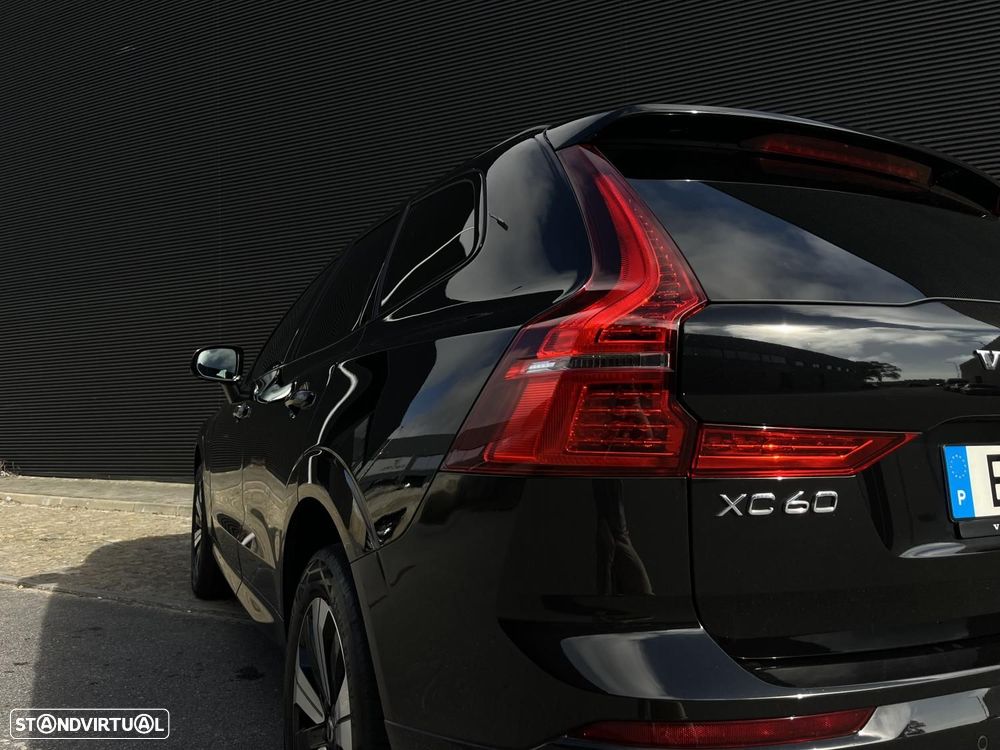 Volvo XC 60 2.0 T6 PHEV Plus Dark AWD - 15