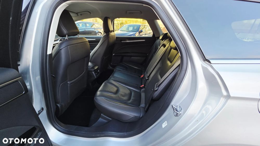 Ford Mondeo 2.0 TDCi Titanium - 8