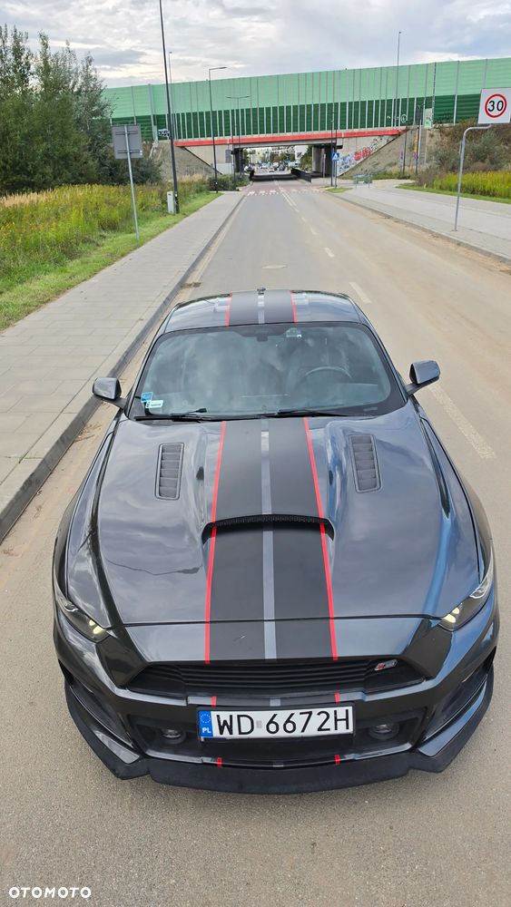 Ford Mustang 5.0 V8 GT - 5