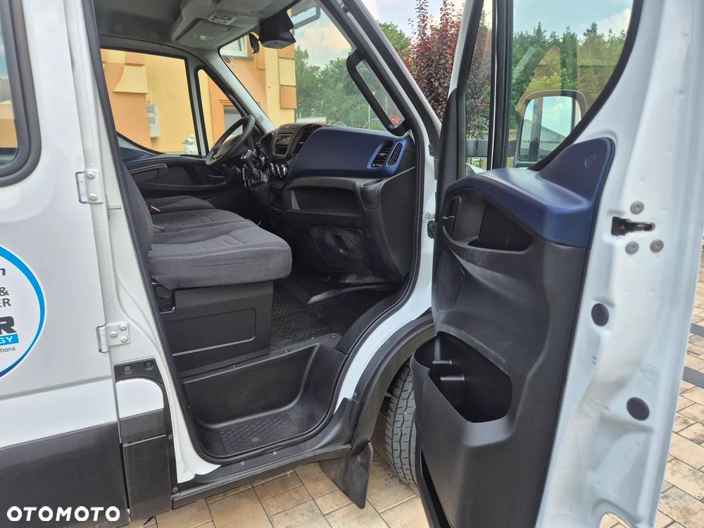 Iveco IVECO 35C14 SKRZYNIA 3.70DŁ DOKA KLIMA TEMPOMAT WEBASTO - 9