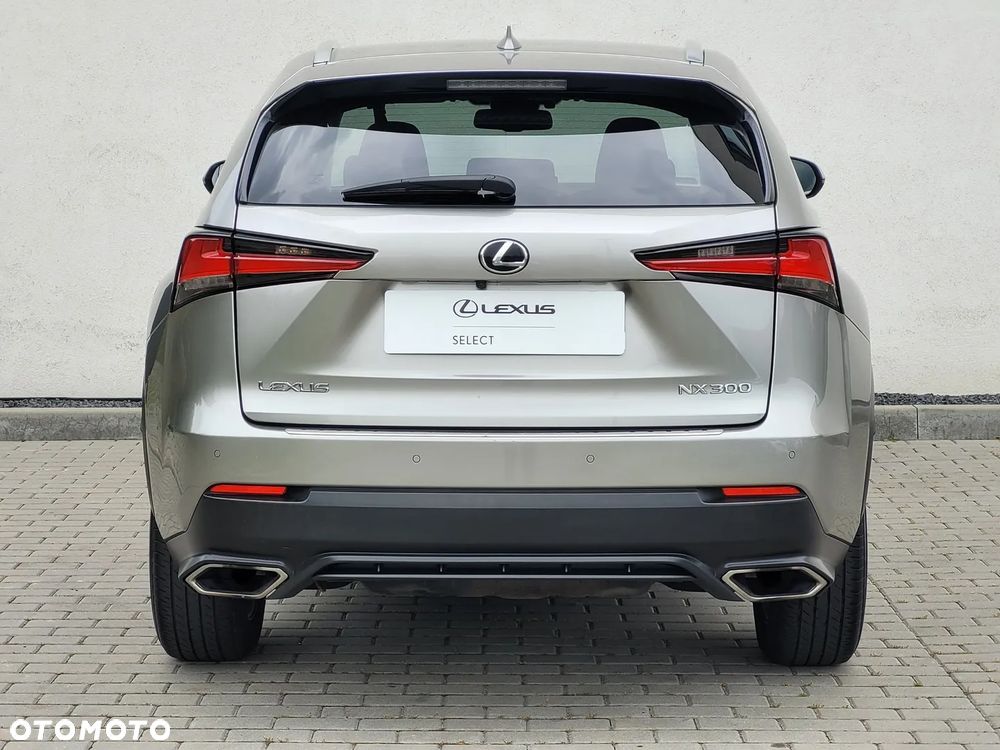 Lexus NX 300 Comfort AWD - 9
