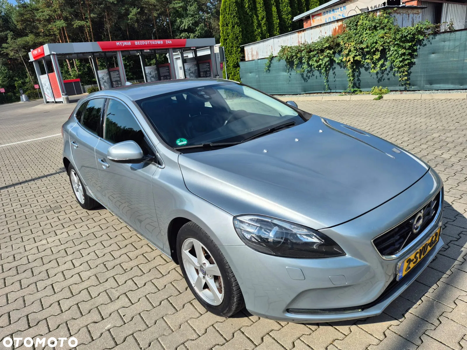 Volvo V40 T3 Summum - 9