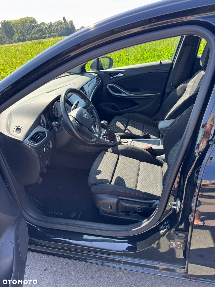 Opel Astra 1.6 CDTI Essentia - 12