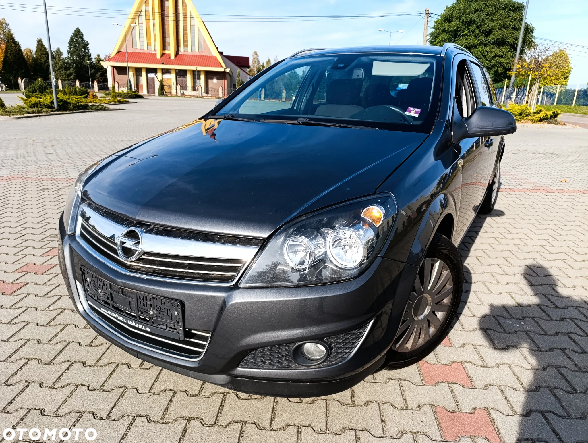 Opel Astra 1.4 Caravan Edition 111 Jahre - 12