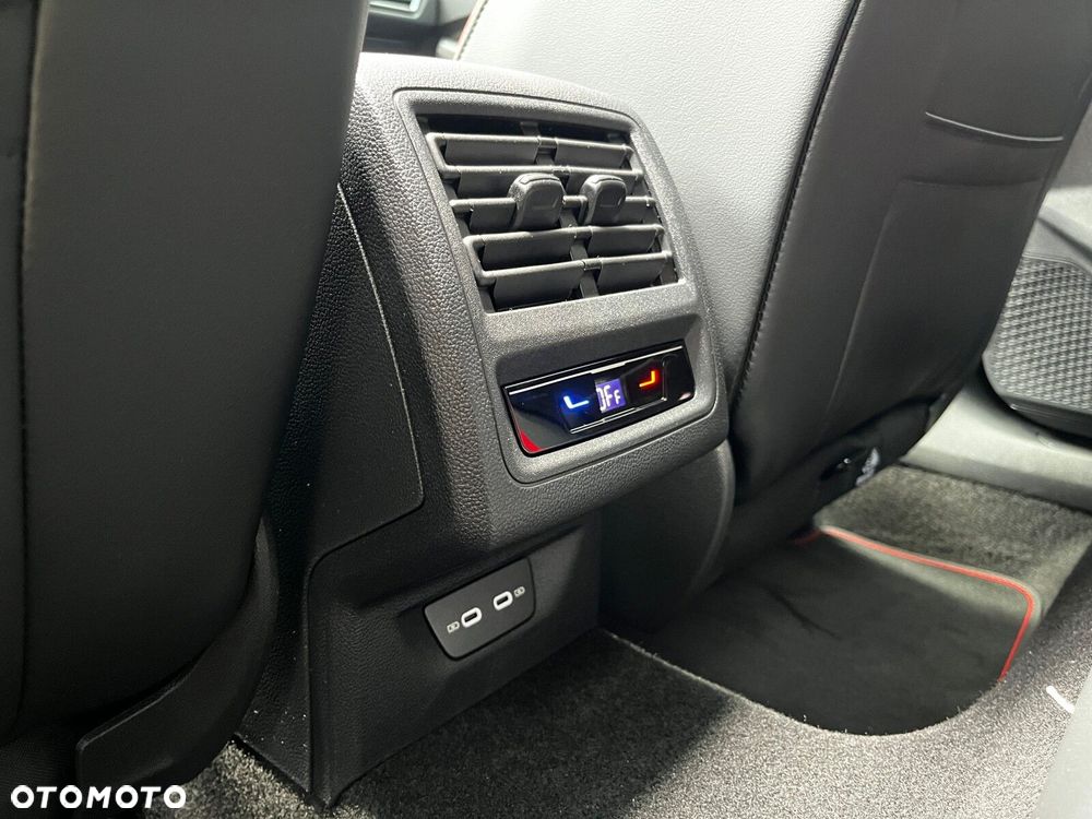 Volkswagen Golf 2.0 TSI GTI Edition 50 DSG - 20
