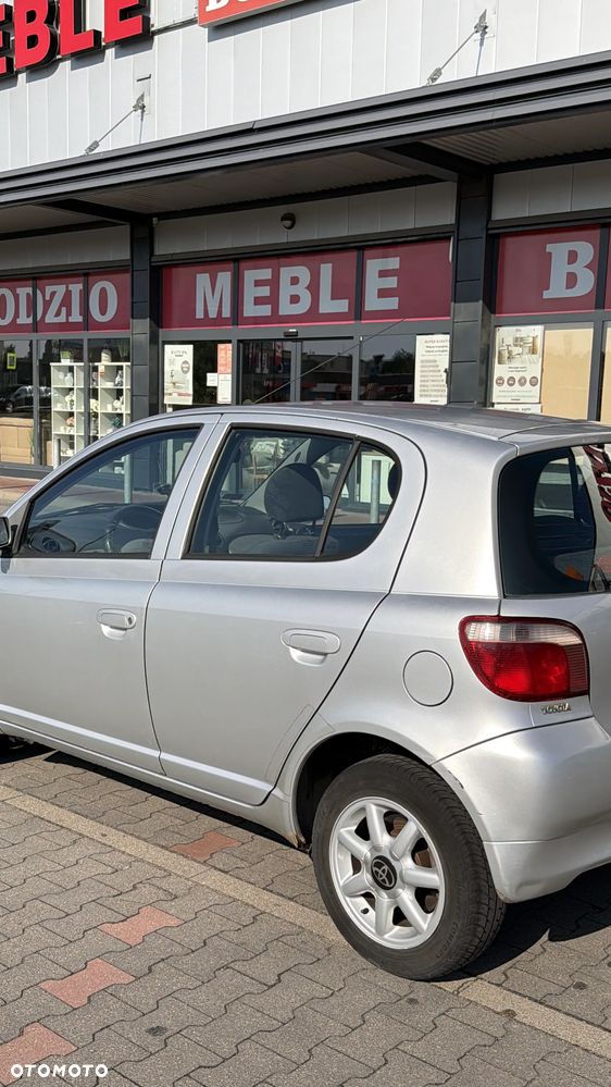 Toyota Yaris 1.3 Luna - 6