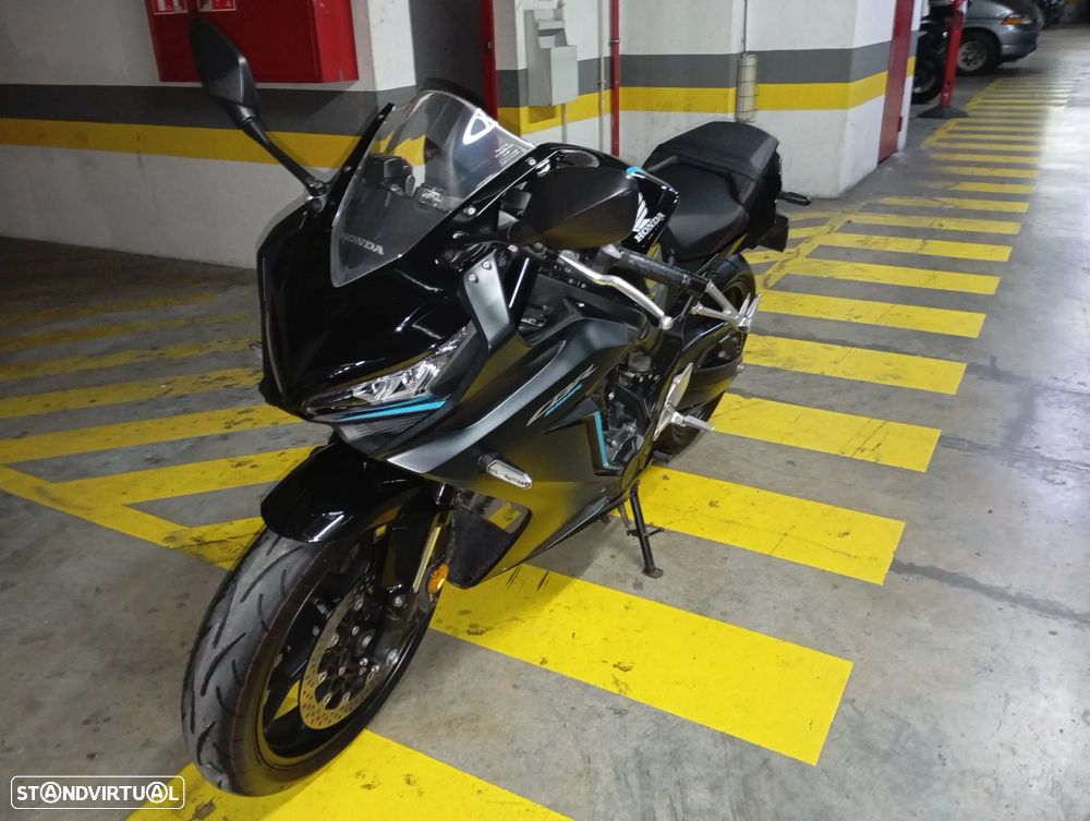 Honda CBR Black - 9