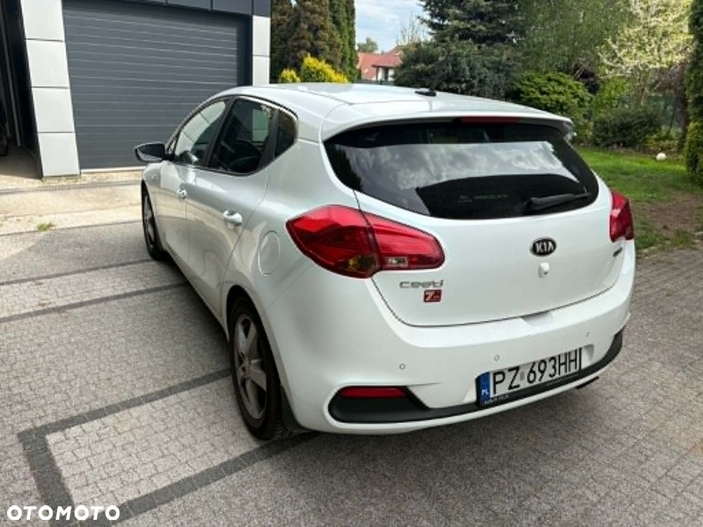 Kia Ceed - 3
