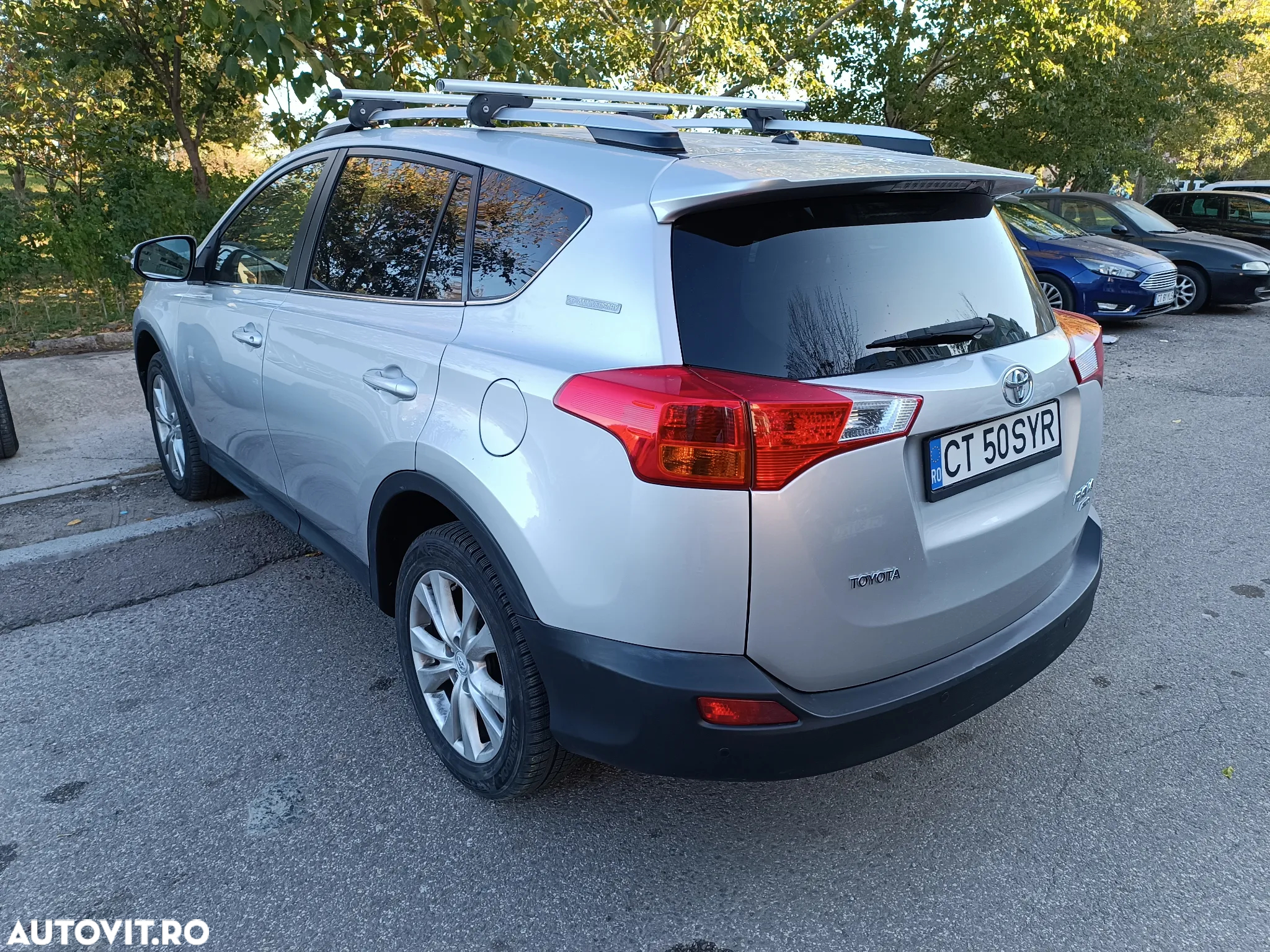 Toyota RAV4 - 10