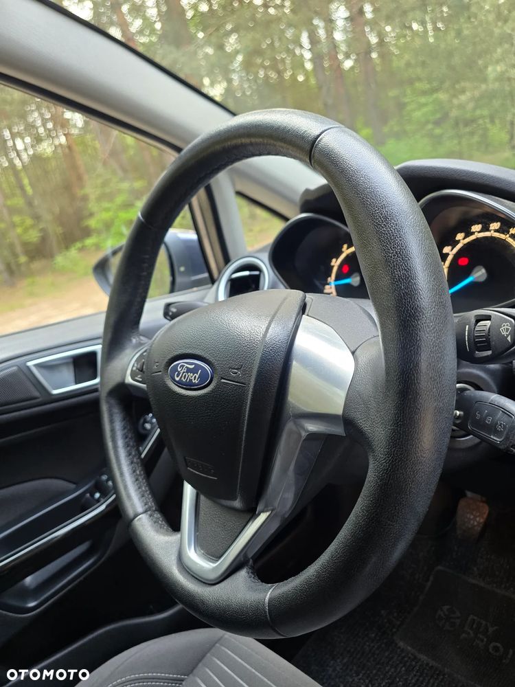 Ford Fiesta 1.25 Titanium - 17