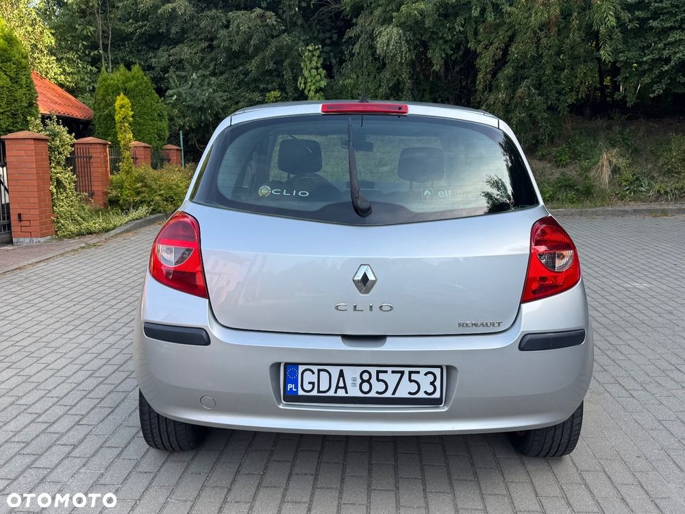 Renault Clio 1.6 16V Extreme - 6