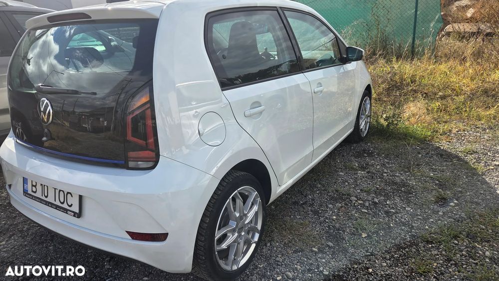Volkswagen up! 32.3 kWh - 4
