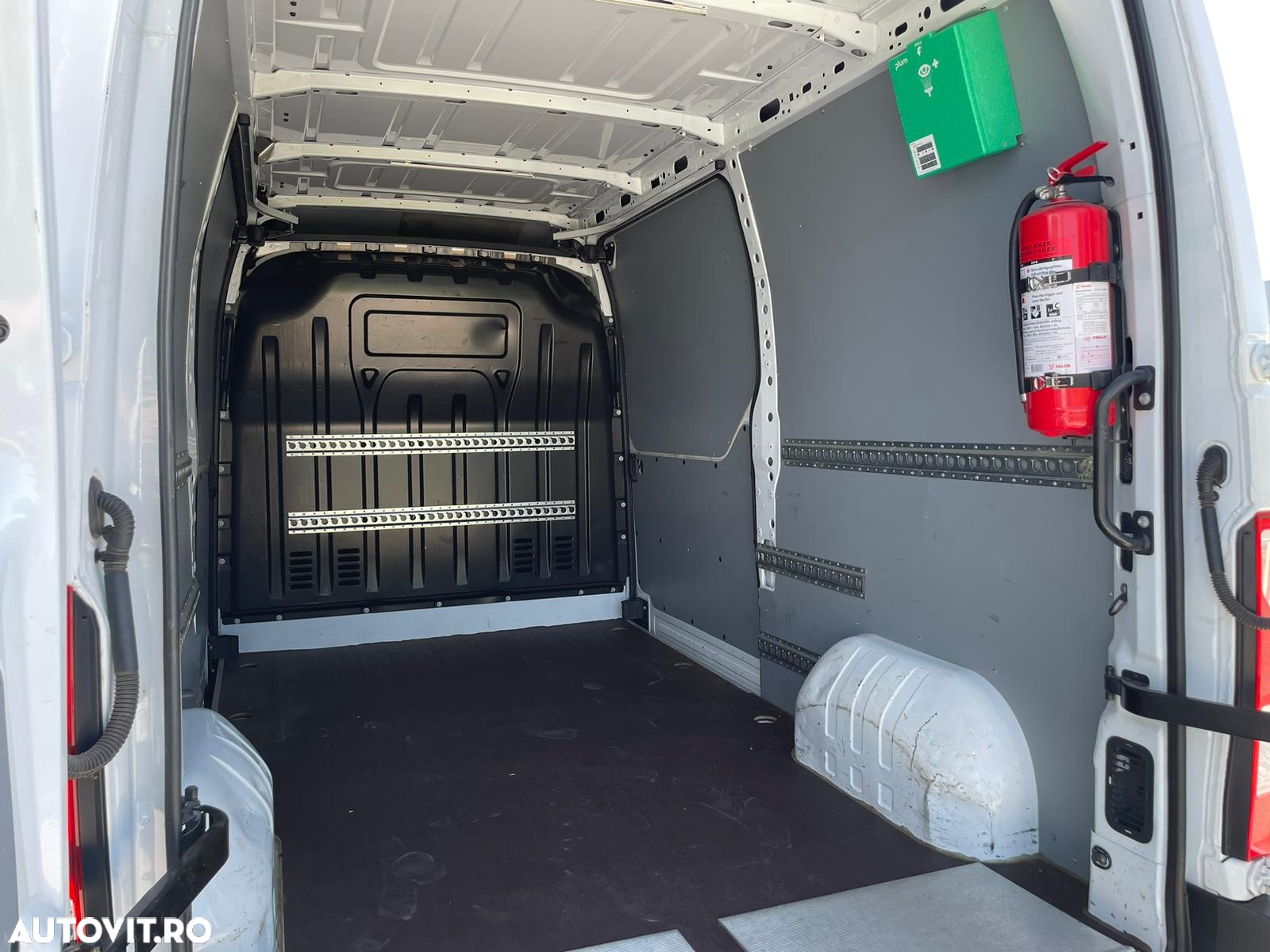 Renault Master LIFT SPATE USA DUBLA LATERALA - 29