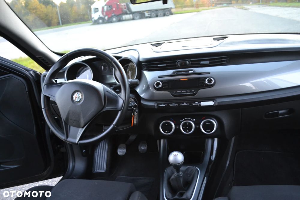 Alfa Romeo Giulietta - 11