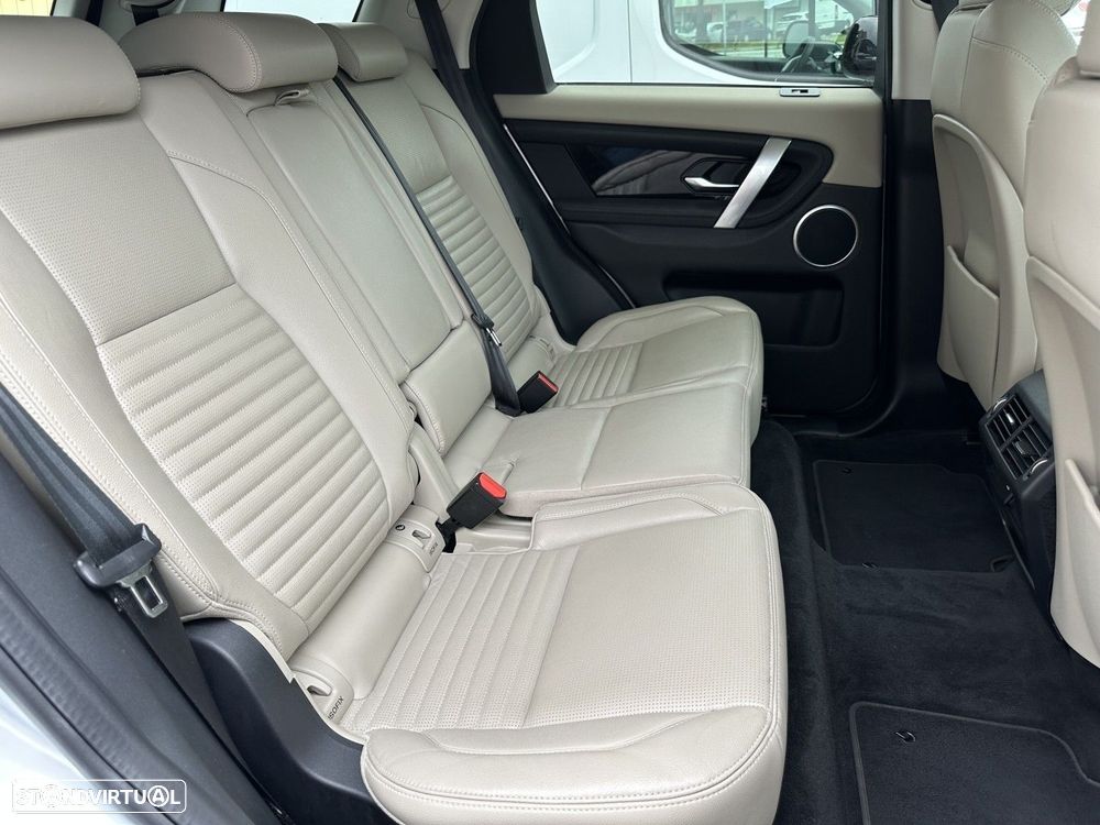 Land Rover Discovery Sport D150 - 24