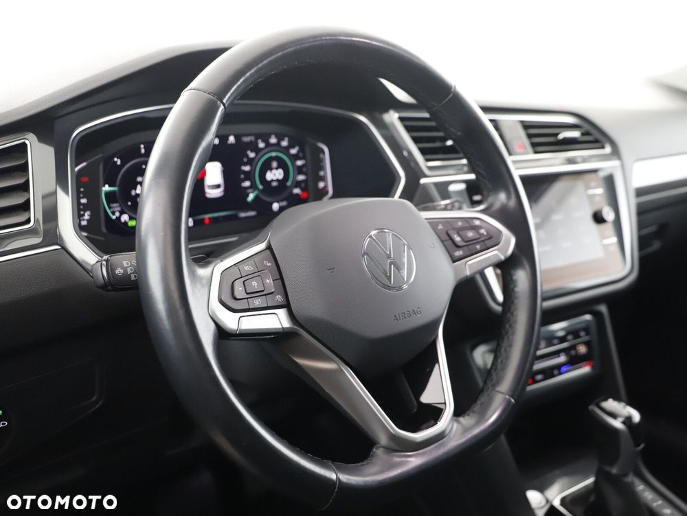 Volkswagen Tiguan Allspace 2.0 TDI 4Mot Elegance DSG - 10