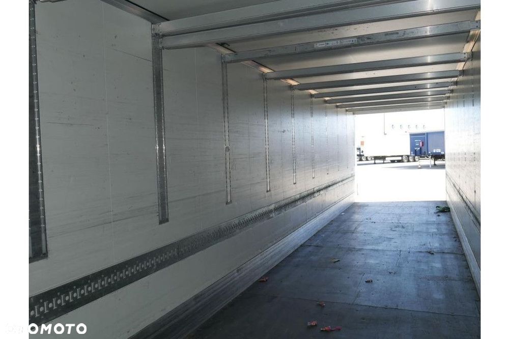 Krone Trailer Van Light Insulated Double deck Straight - 13