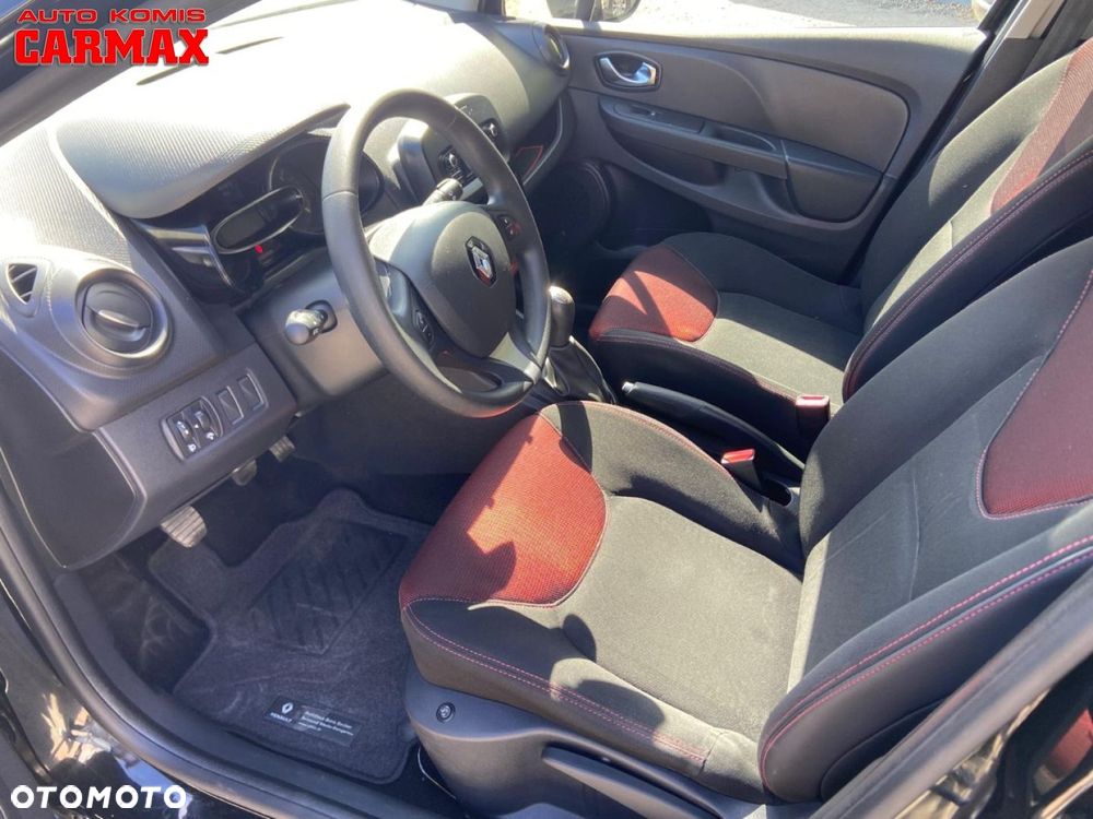 Renault Clio - 16