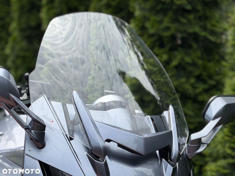 Yamaha FJR - 24