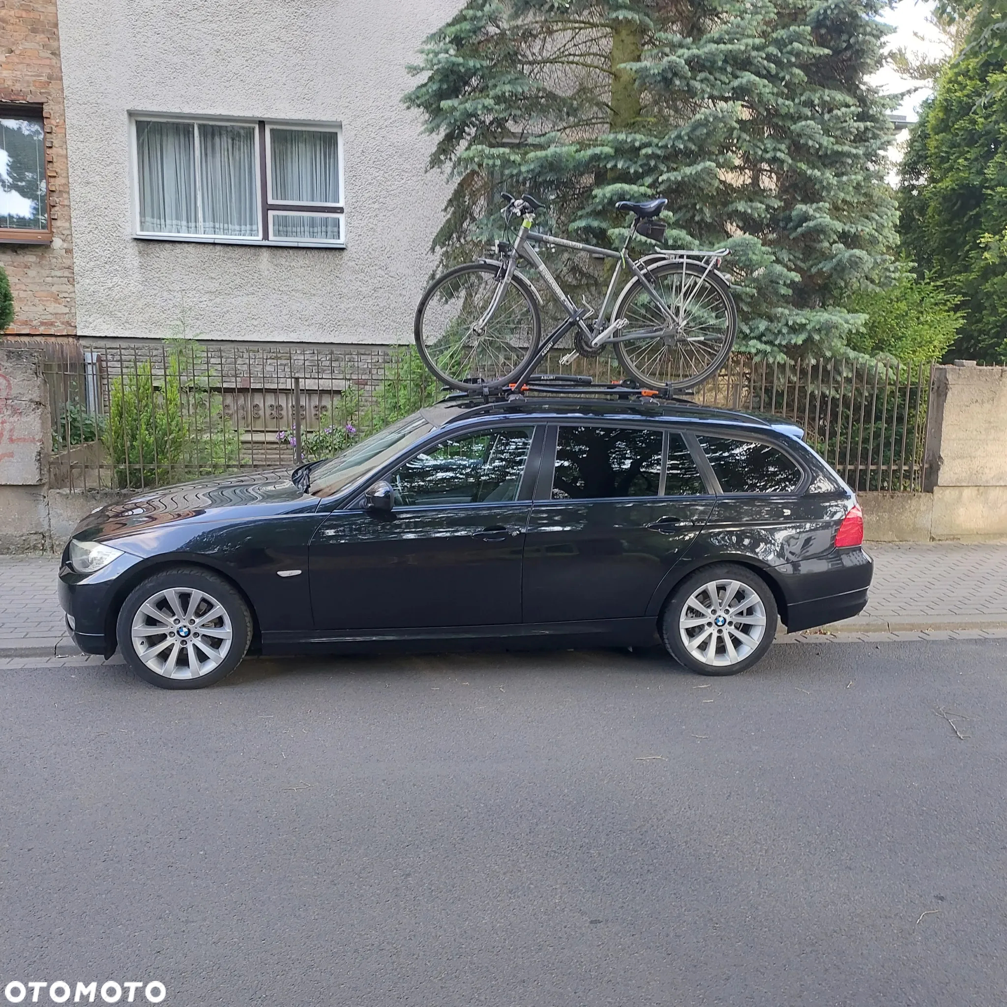 BMW Seria 3 318i Touring - 7
