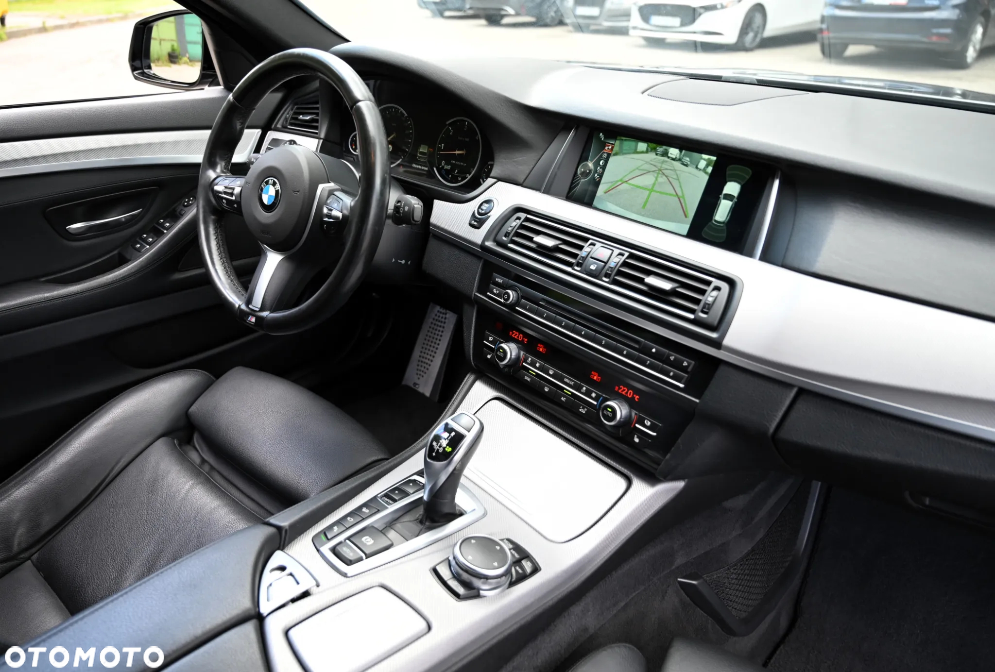 BMW Seria 5 M550d xDrive Touring Sport-Aut - 26