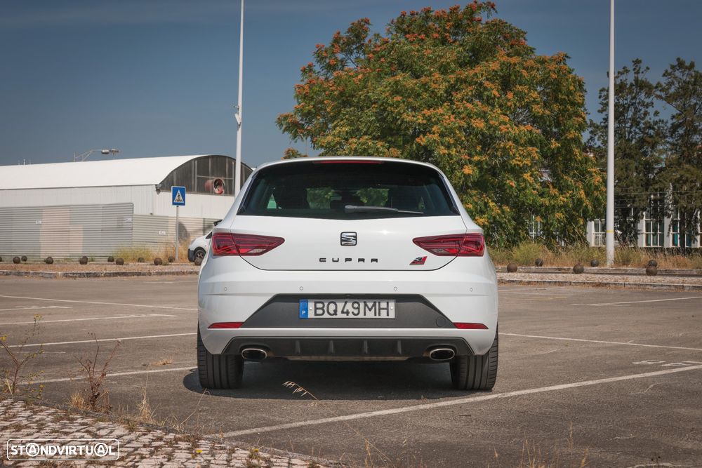 SEAT Leon 2.0 TSI S&S DSG Cupra 300 - 3