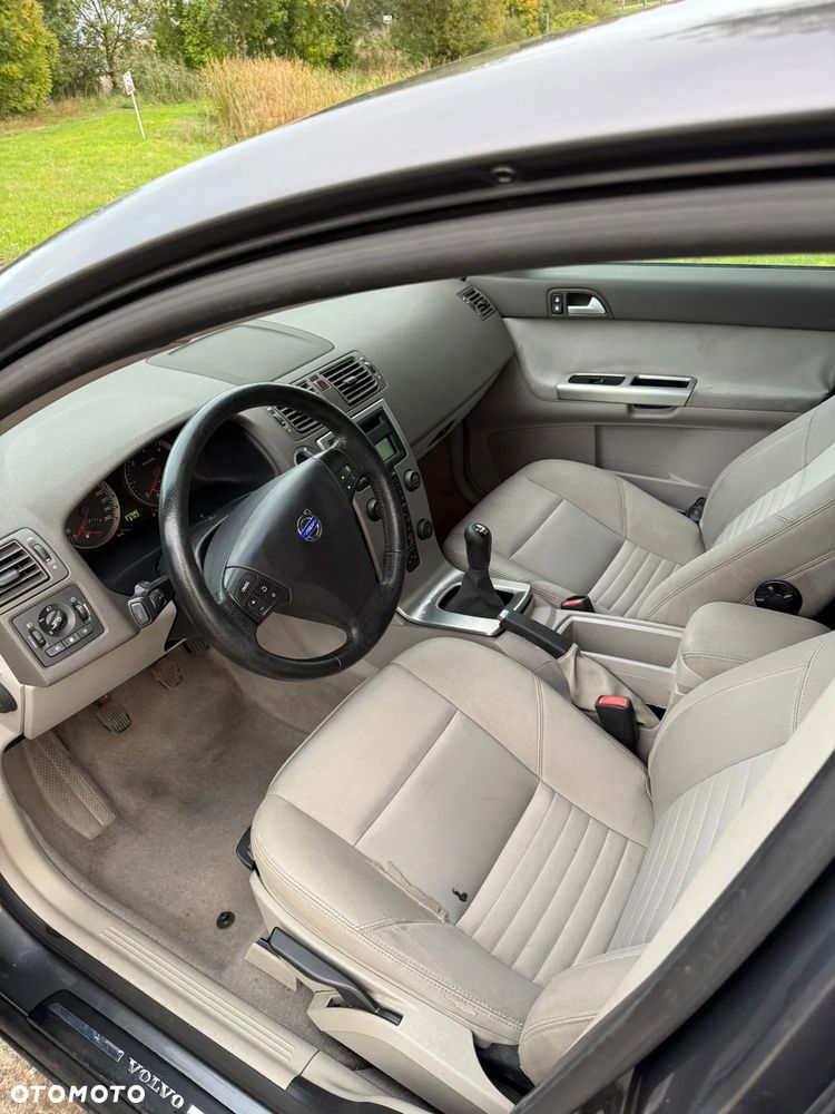 Volvo V50 2.0D - 9