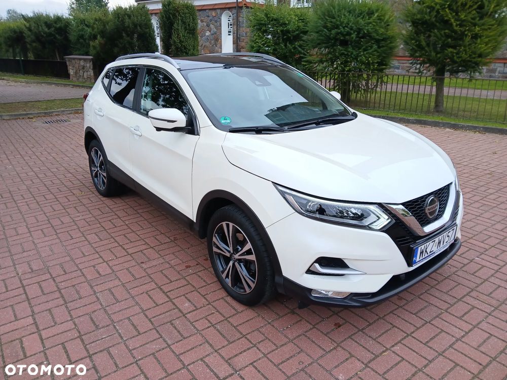 Nissan Qashqai 1.3 DIG-T N-Connecta - 1