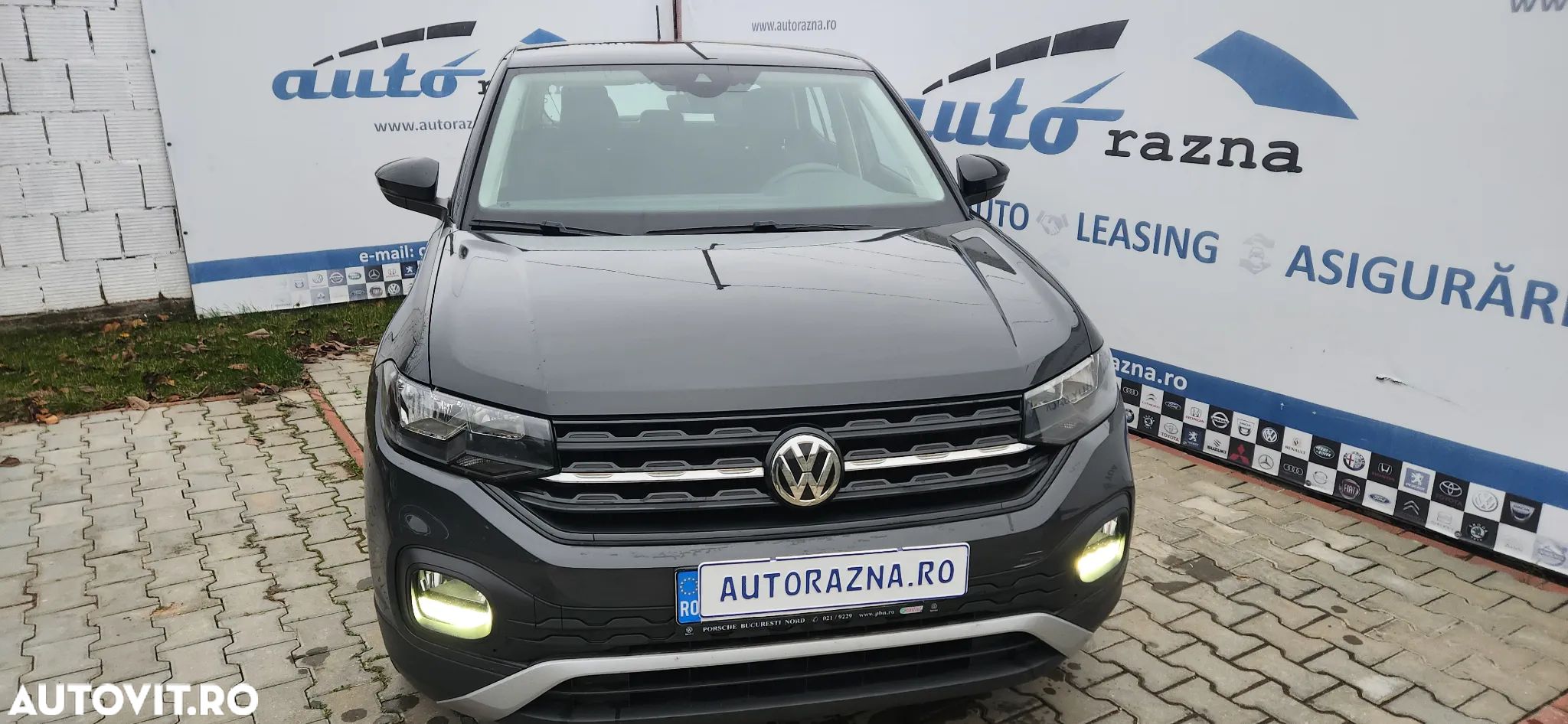 Volkswagen T-Cross 1.6 TDI Base - 1
