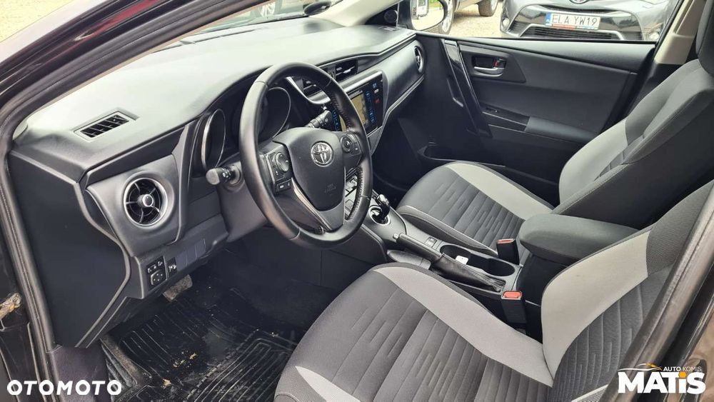 Toyota Auris - 20
