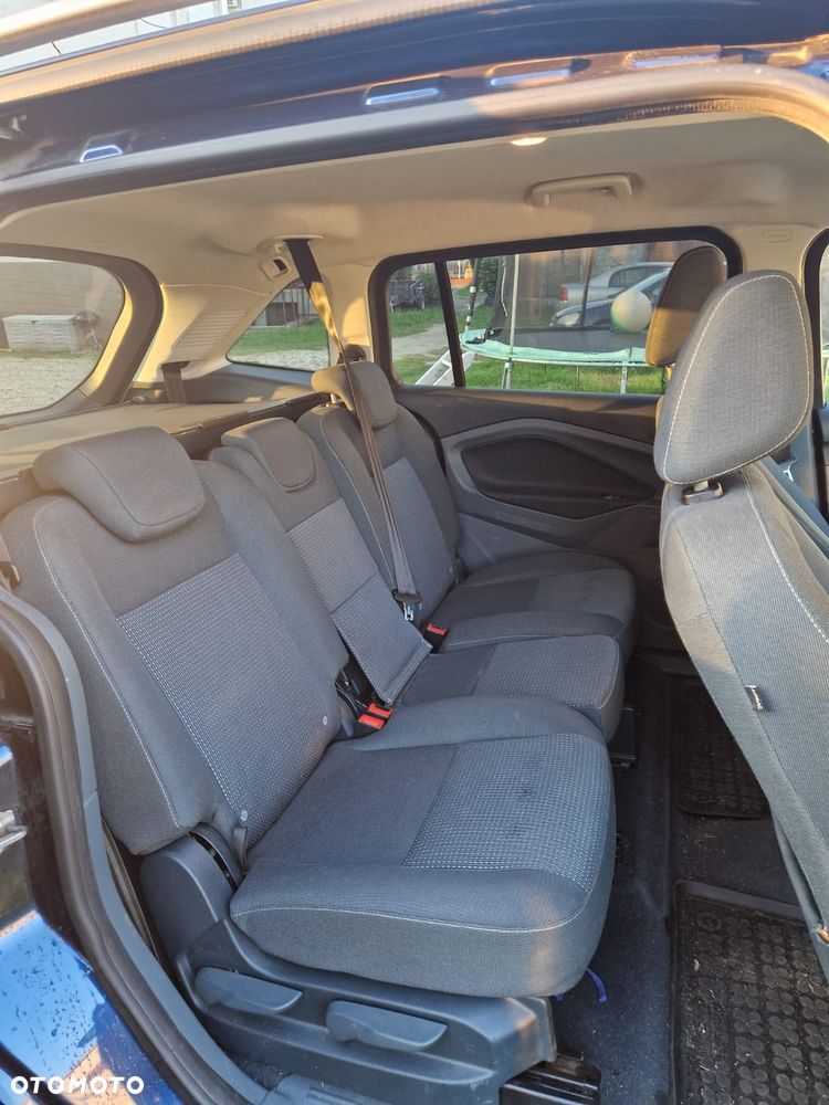Ford Grand C-MAX - 6