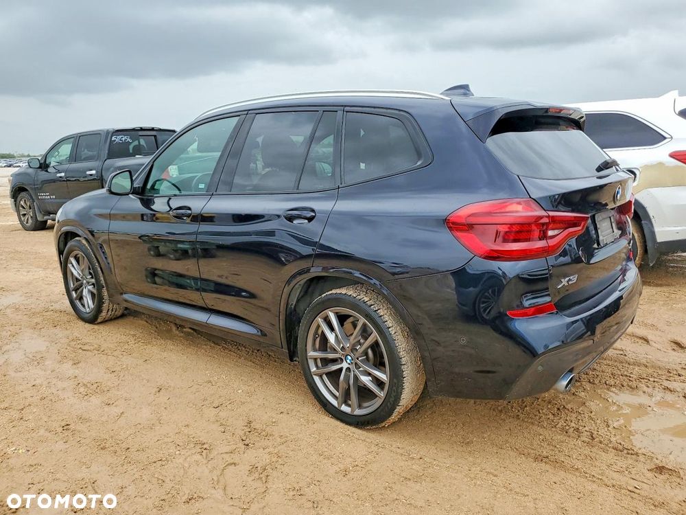 BMW X3 xDrive30i - 2