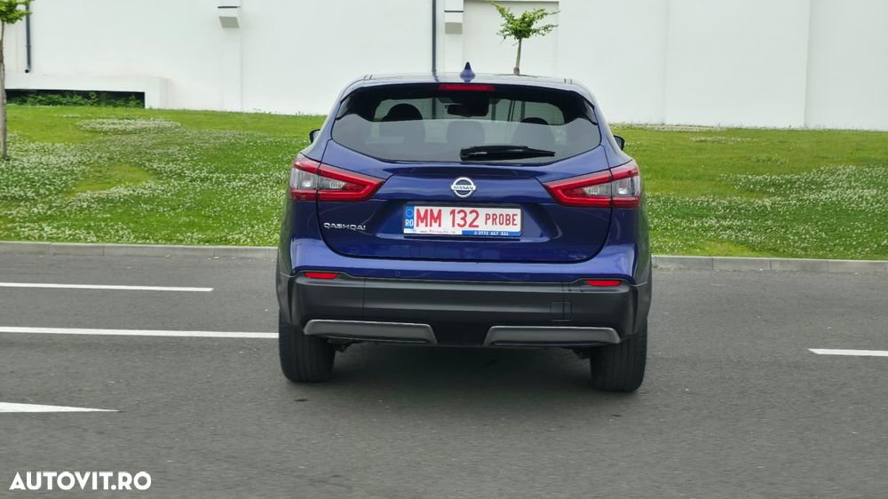 Nissan Qashqai 1.5 DCI N-Connecta - 17