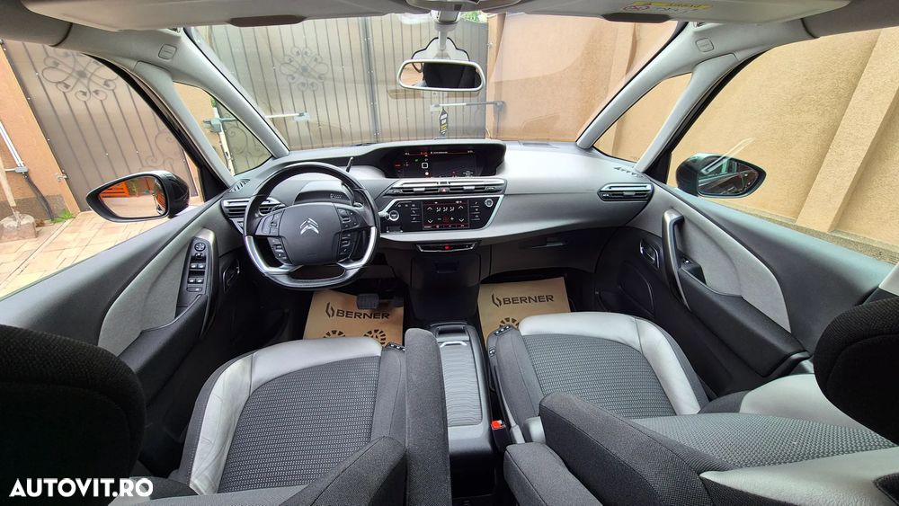 Citroën C4 Grand Space Tourer 2.0 BlueHDi S&S EAT8 Shine - 8