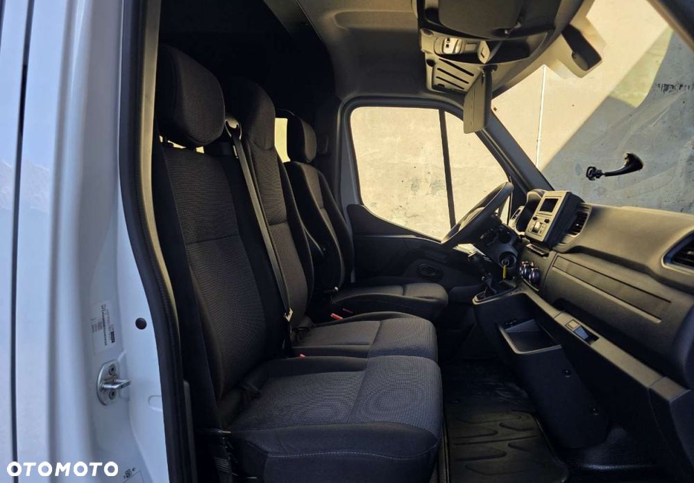 Renault Master - 19