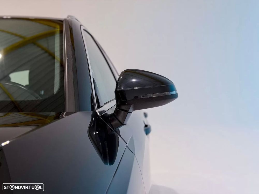 Audi A4 Avant 30 TDI S tronic - 12
