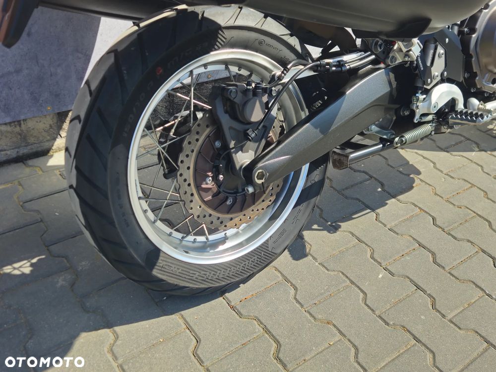 Yamaha Super Tenere - 35